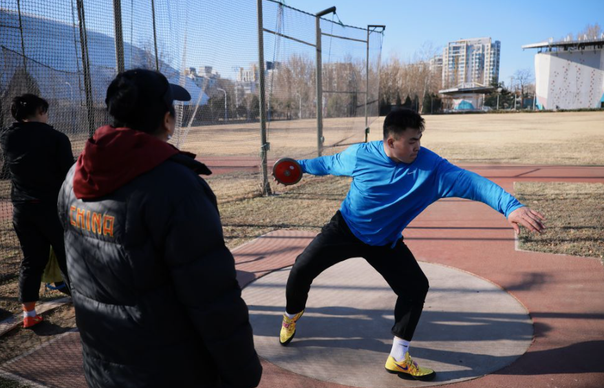 策略与运气的博弈在九游棋牌娱乐